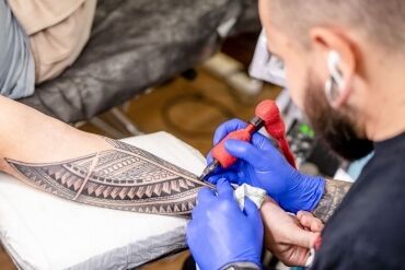 Tatuagem Blackwork em São Paulo: guia completo para Campo Belo, Conceição e Itaim Bibi Tatuagem Blackwork em São Paulo: guia completo para Campo Belo, Conceição e Itaim Bibi
